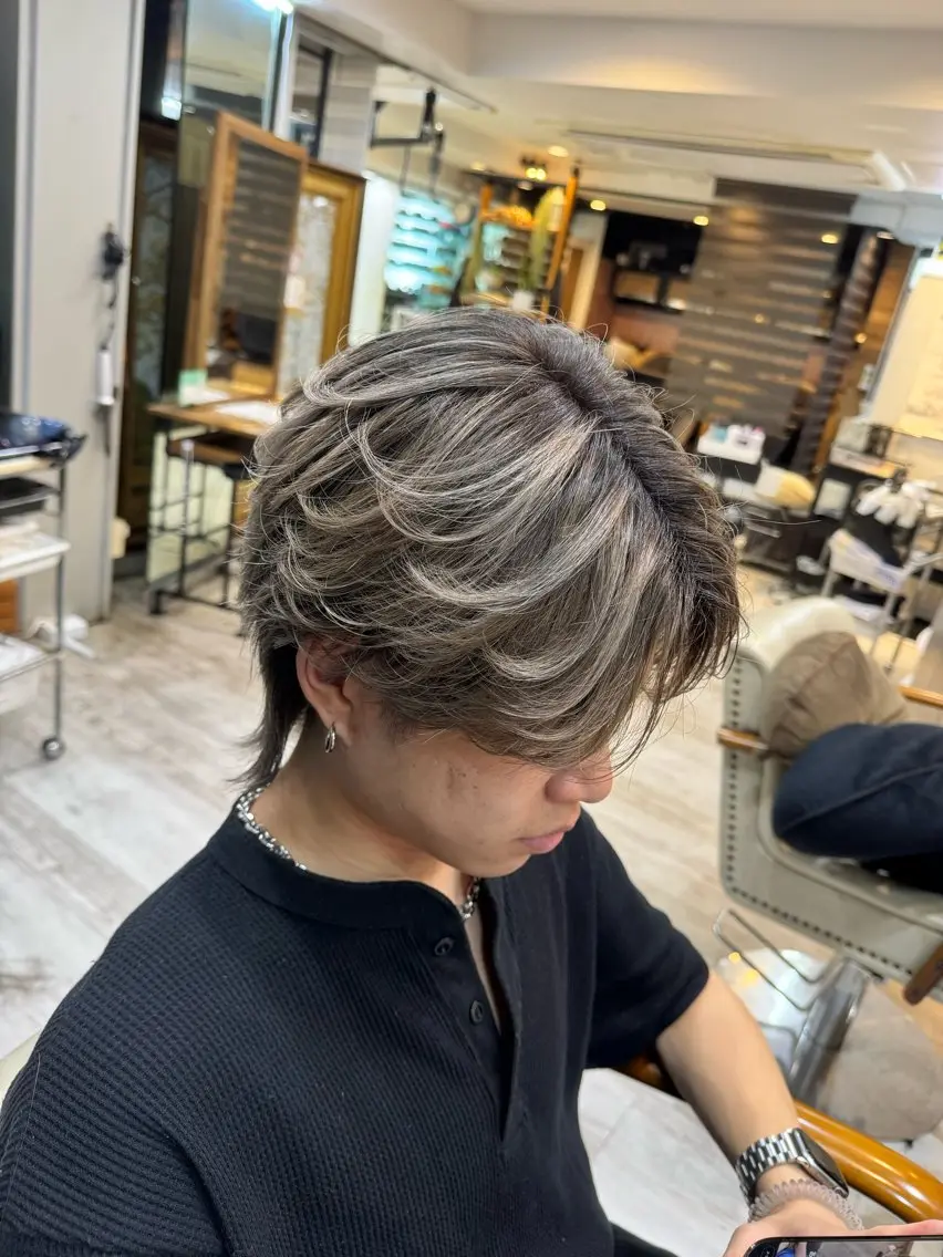 ショート カラー バレイヤージュ レイヤーカット ヘアカラー トリートメント 早稲田/ショート/ 髪質改善/艶カラーのヘアスタイル