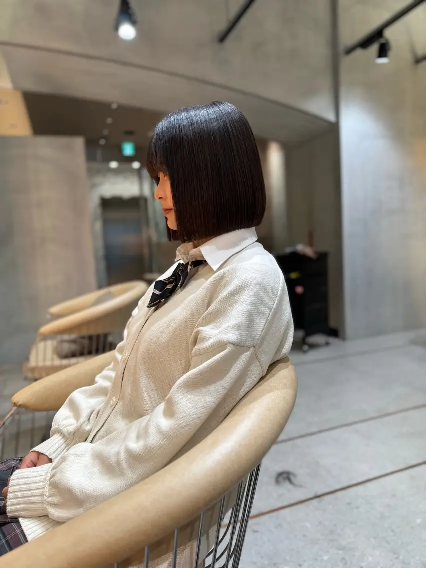 ショート カット 縮毛矯正 トリートメント ‎🤍髪質改善‎🤍 レイヤーカット‎🤍のヘアスタイル