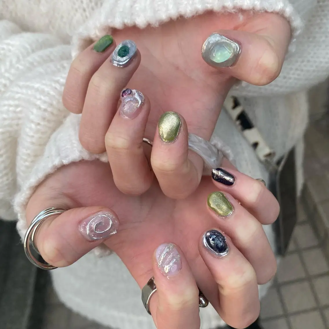 ネイル アートネイル フットネイル ジェルネイル キラキラネイル マグネットネイル niconail 🧣ayu 📍烏山のネイルデザイン
