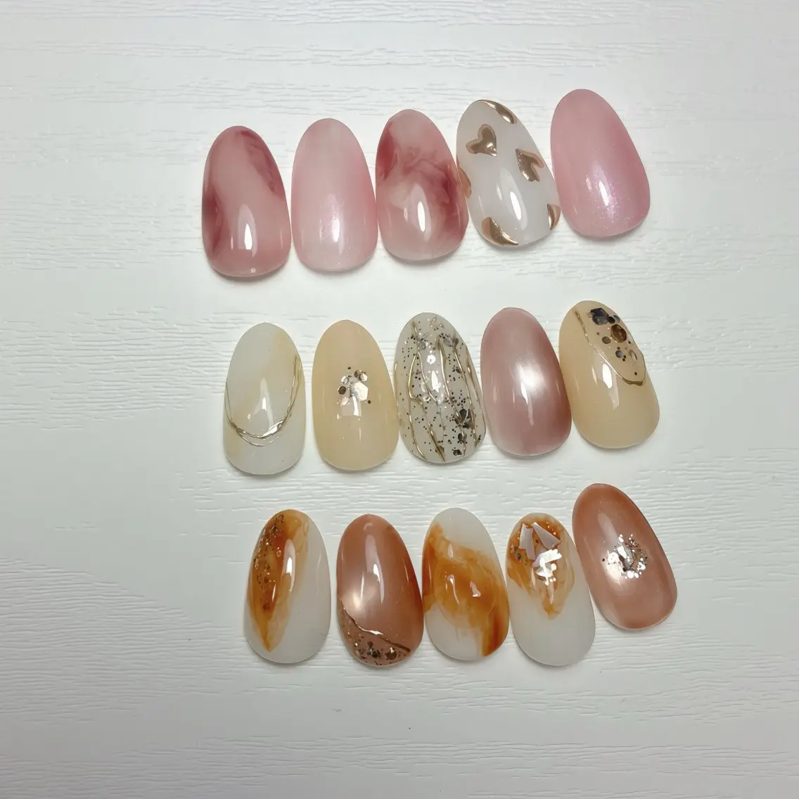 ネイル フットネイル 氷ネイル・うるうるネイル マグネットネイル ニュアンスネイル シンプルネイル ハンドネイル nail salon anoneのネイルデザイン