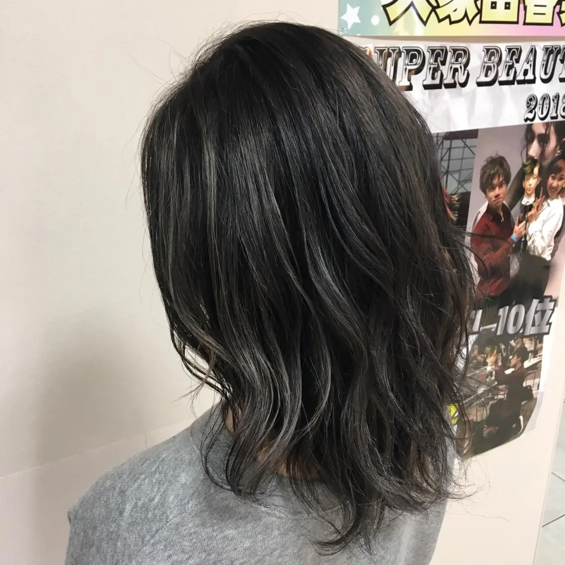 ミディアム カラー ヘアアレンジ ヘアカラー トリートメント 【Sweep】おじま のぞみのヘアスタイル
