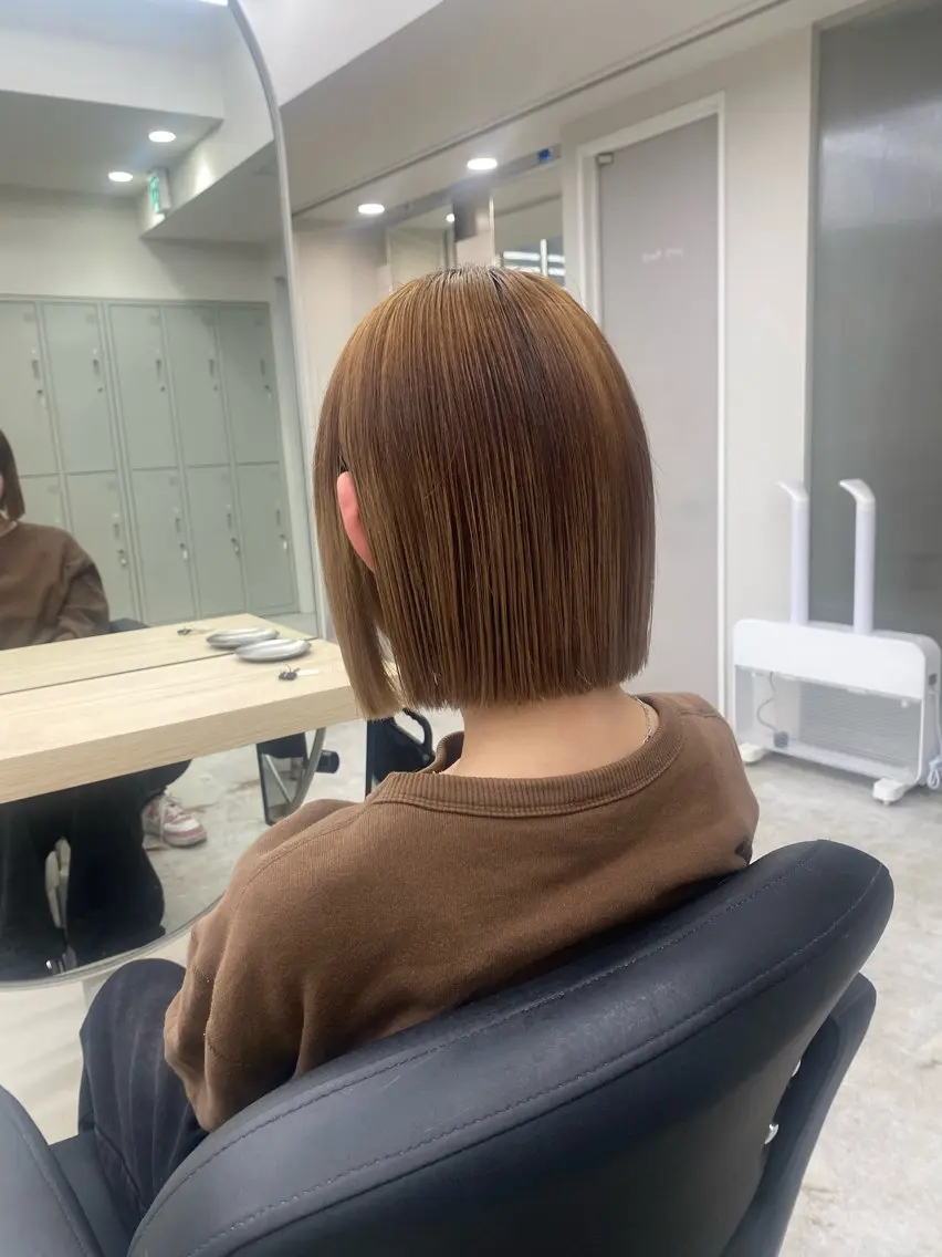 ミディアム 切りっぱなしボブ ボブ EIGHT 札幌 👶🏼AiRI💋のヘアスタイル