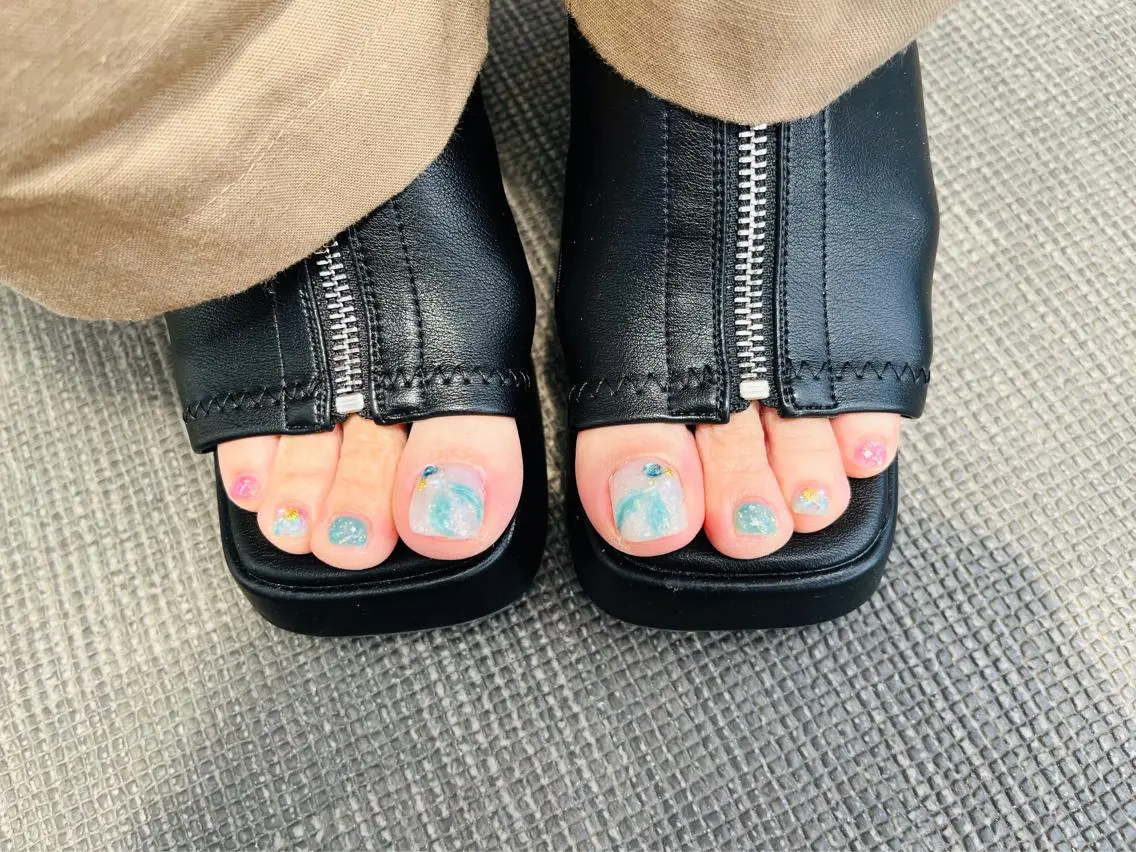ネイル アートネイル クリアネイル ぷっくりネイル フットネイル nail salon アトリエBONOのネイルデザイン