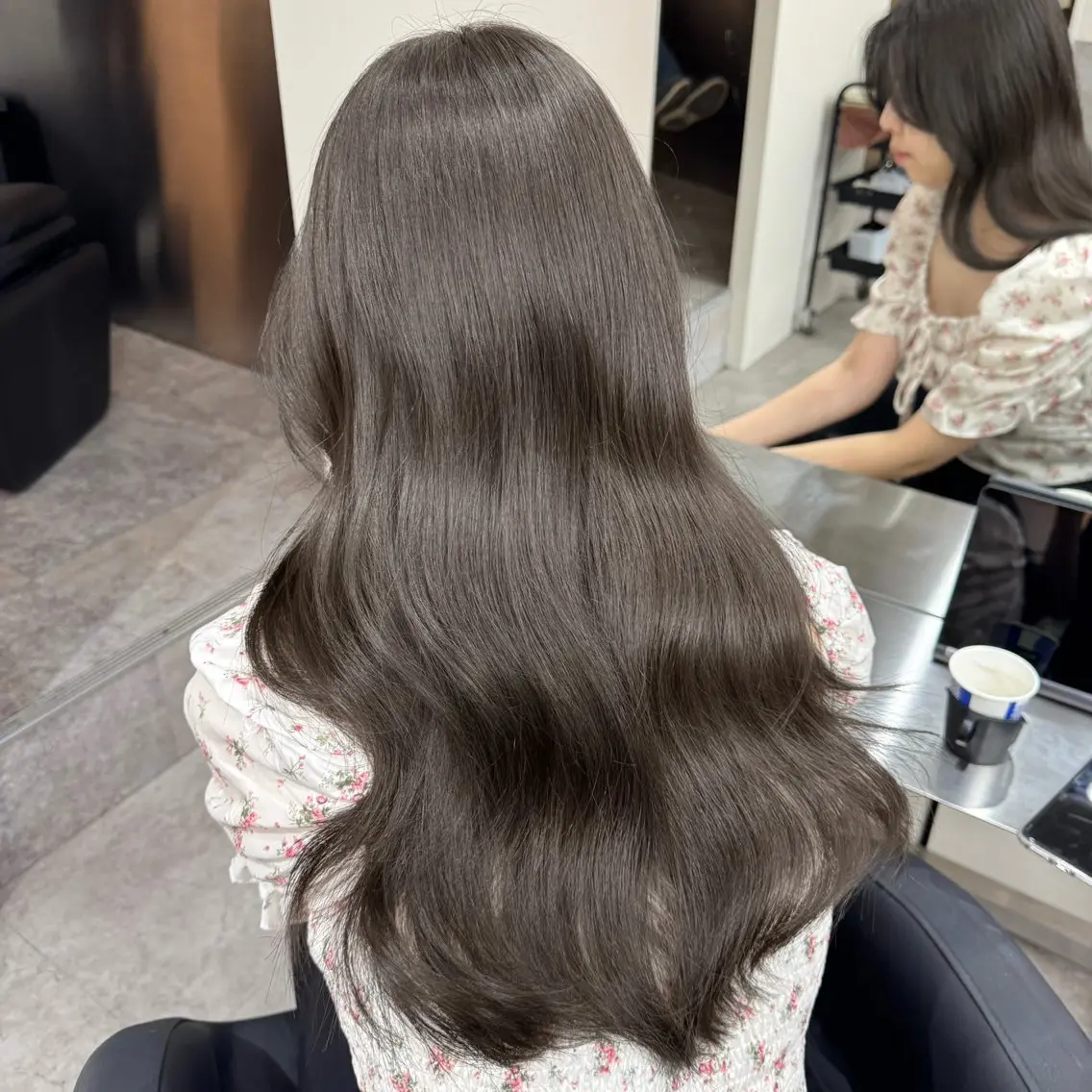 ロング カラー カット ヘアカラー トリートメント 🎀レイヤー×透明感 ×髪質改善🎀米田のヘアスタイル