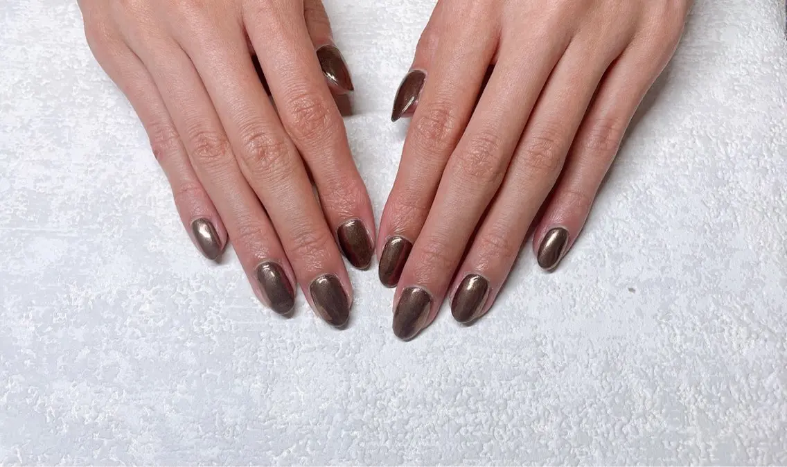 ネイル オーロラネイル フットネイル フレンチネイル ジェルネイル 韓国ネイル ハンドネイル mogunail &blowのネイルデザイン