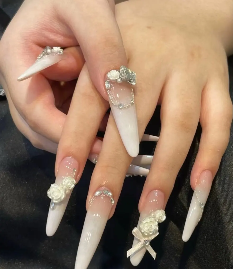 ネイル U mi Nail Salonのネイルデザイン