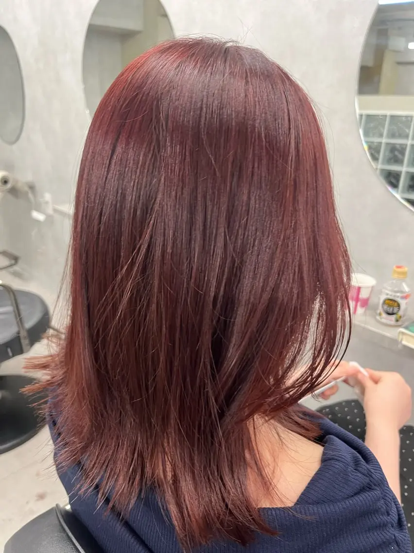 セミロング カラー レッドカラー anon Loemのヘアスタイル