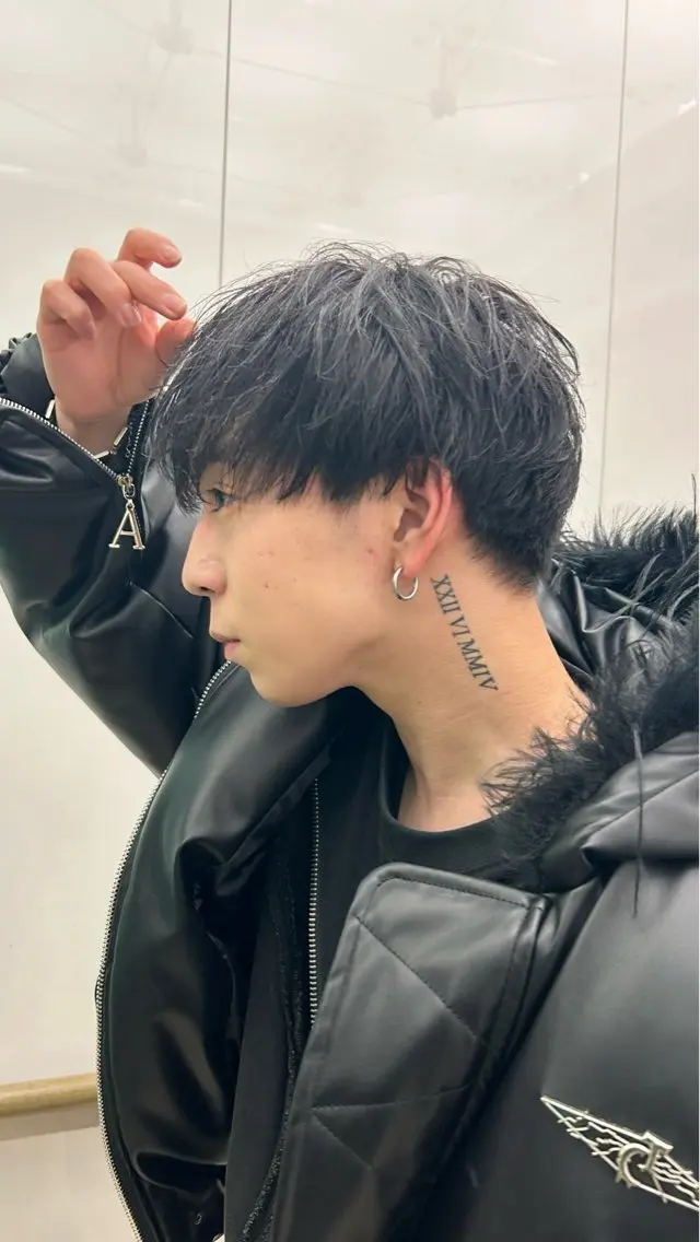 学生さん必見‼️落ちる黒染めカラーの写真
