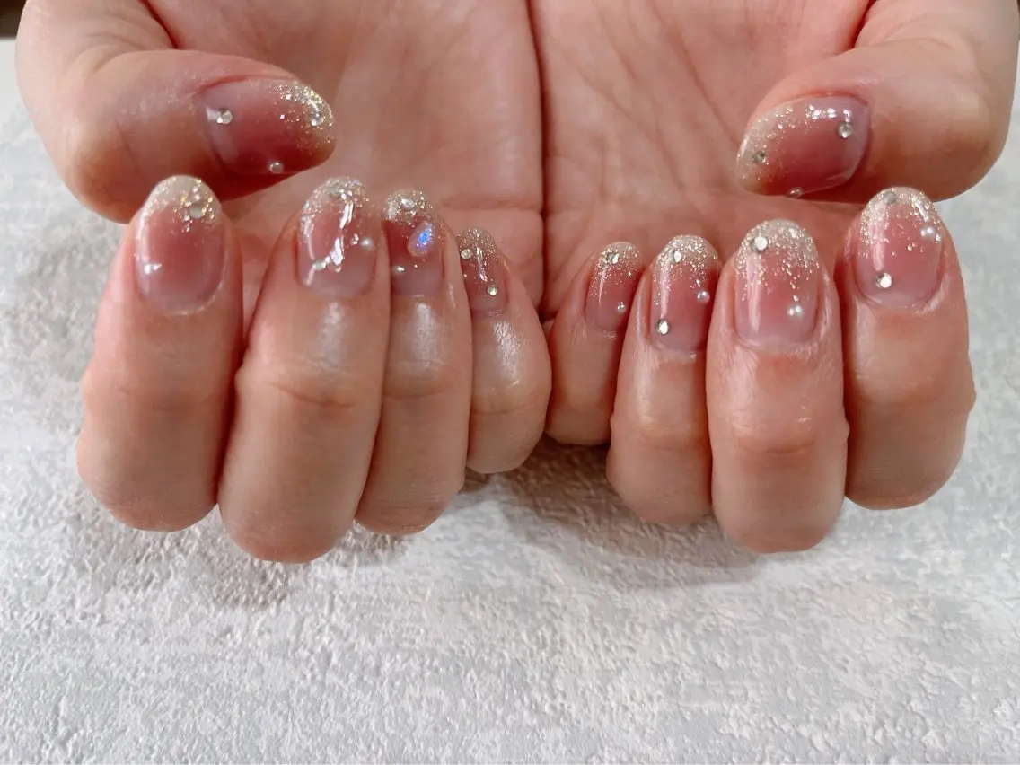 ネイル オーロラネイル チークネイル フットネイル フレンチネイル ジェルネイル ハンドネイル kiki nail &brow二子玉川のネイルデザイン