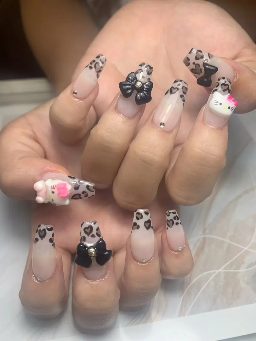 ネイル akina nailsのネイルデザイン