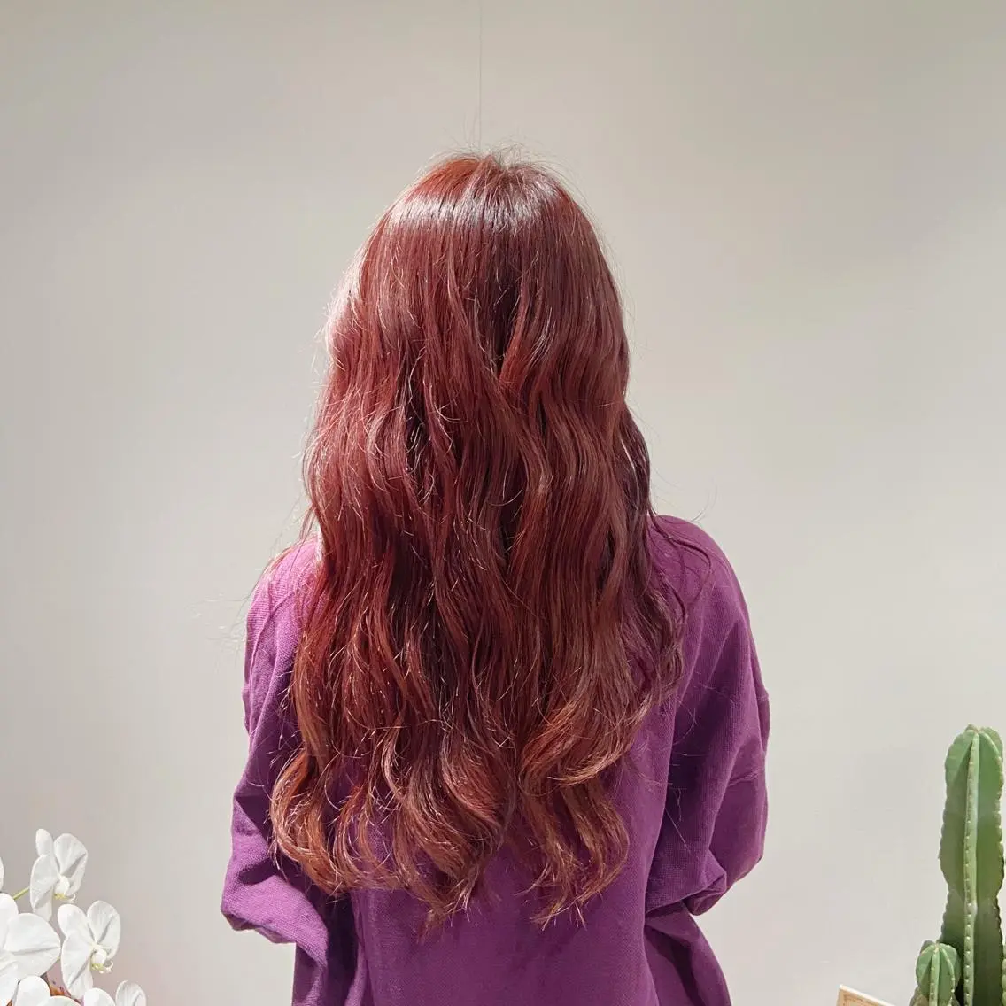 ロング カラー ブリーチ レッドカラー RuLaN AMIのヘアスタイル