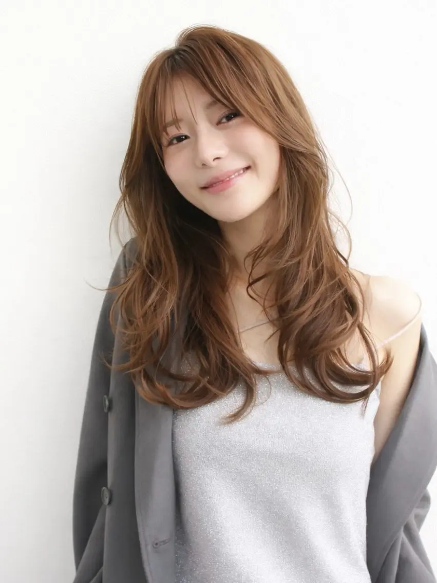セミロング 恵比寿韓国レイヤー× 艶透明感カラー大場のヘアスタイル