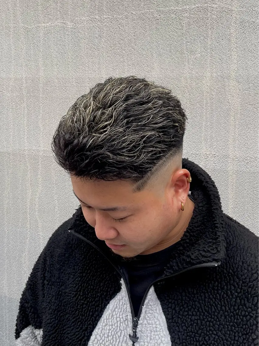 ショート パーマ カット ヘアカラー 【再現性120%】 🔥龍也リュウヤ🔥のヘアスタイル