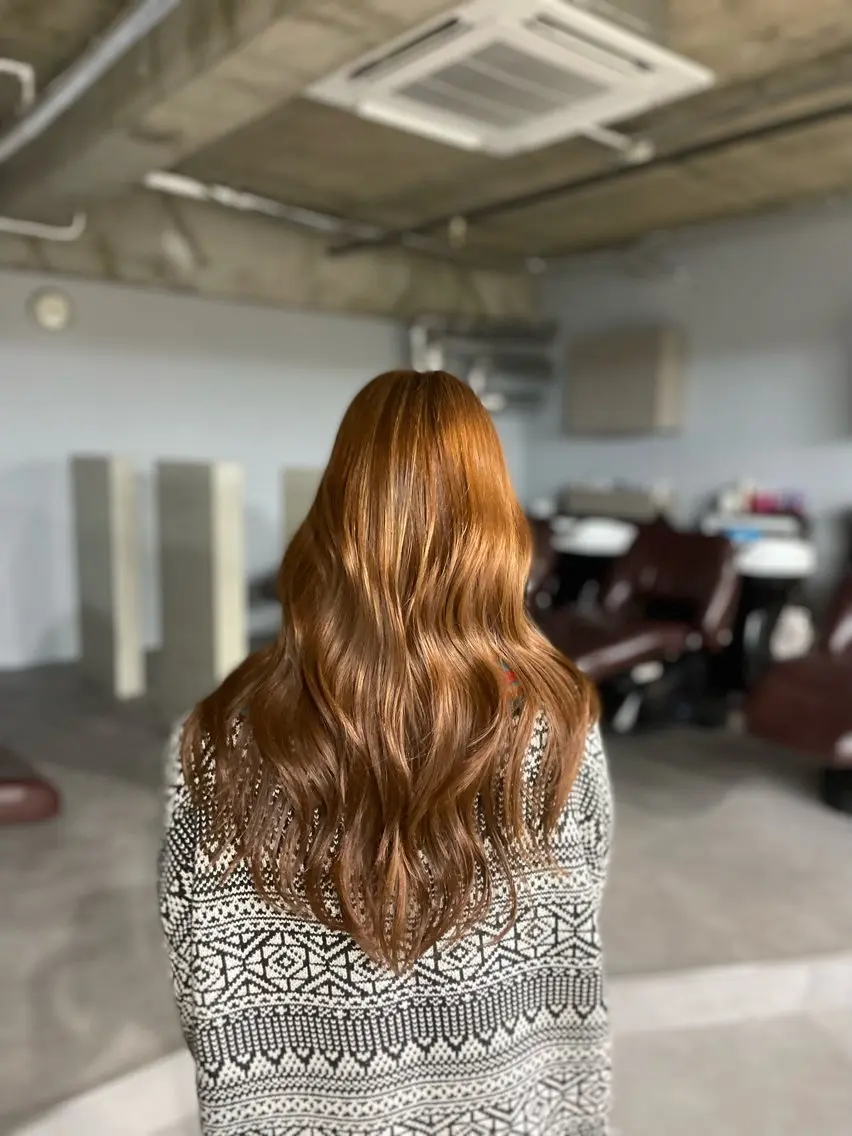 ロング カラー ブリーチ ブリーチなしカラー トリートメント cuore/ みく/艶カラーのヘアスタイル