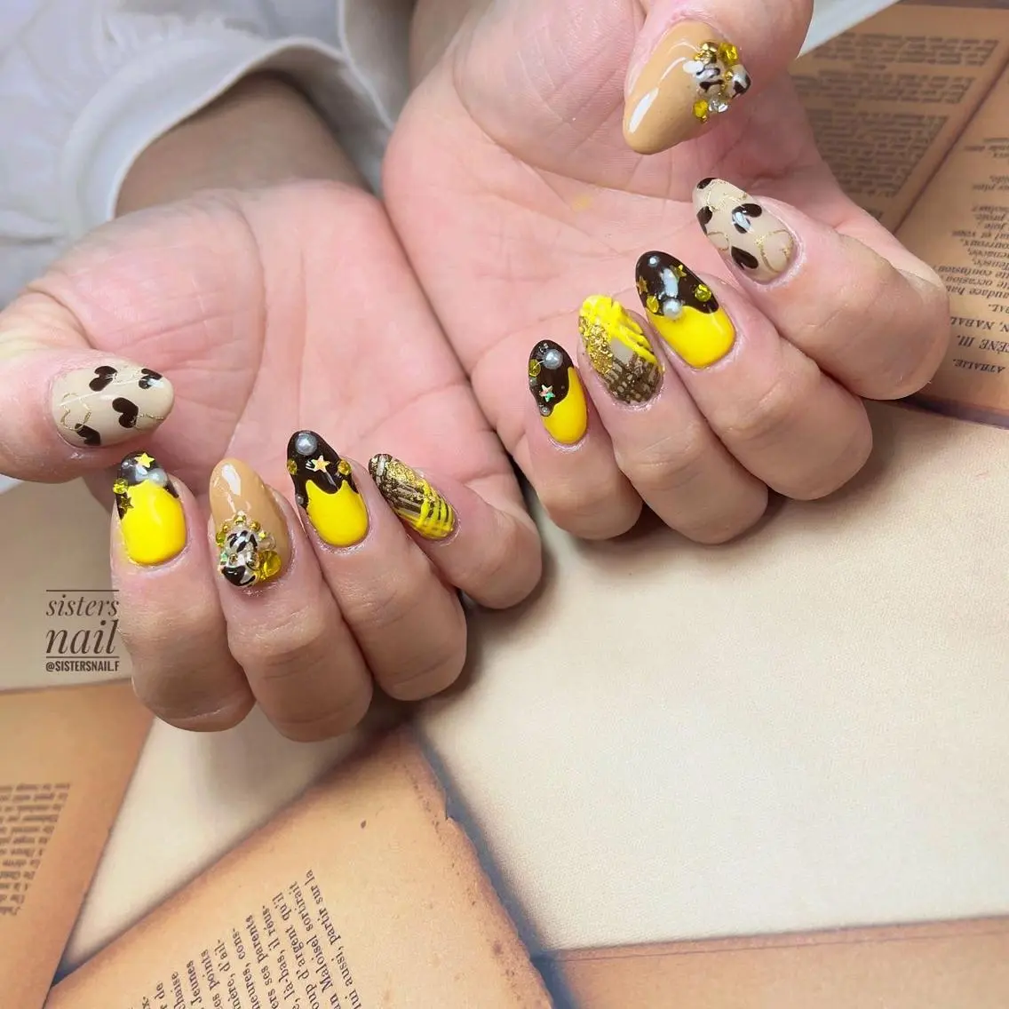 ネイル アートネイル ブラウン ハート バレンタイン sisters nail.fのネイルデザイン