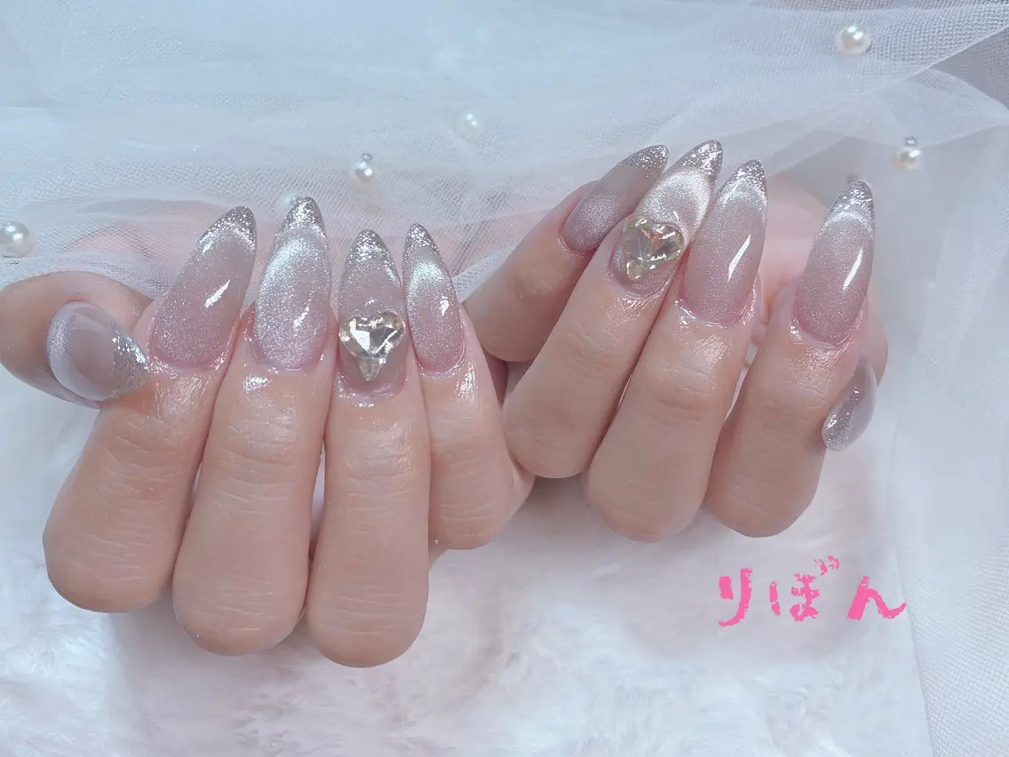 ミディアム 入学式 卒業式のヘアスタイル 韓国風ヘア ハンドネイル りぼん Re:Bonrのネイルデザイン