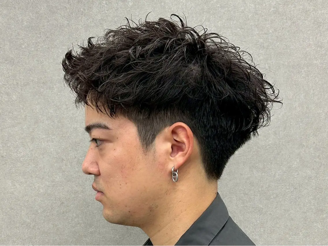 ショート センターパート 韓国ヘア・綾也のヘアスタイル
