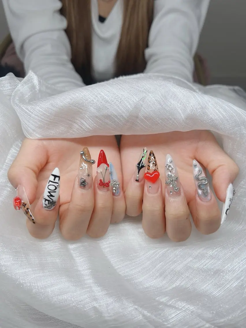 ネイル ハンドネイル Lee Nails チップ長さだし専門店のネイルデザイン