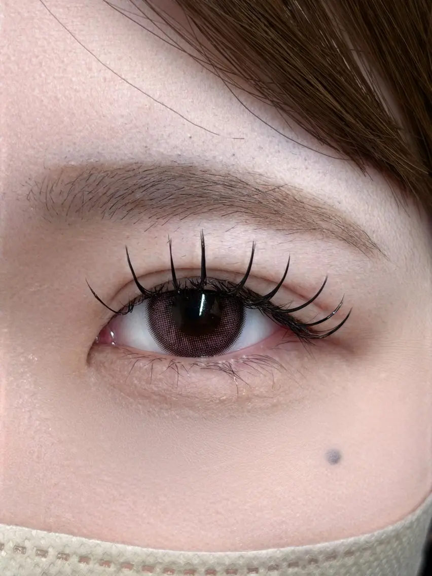 【オフありアイシャンプーコーティング付】フラットラッシュ(100本)🎀束感仕上げで学生の方に人気なメニューの写真