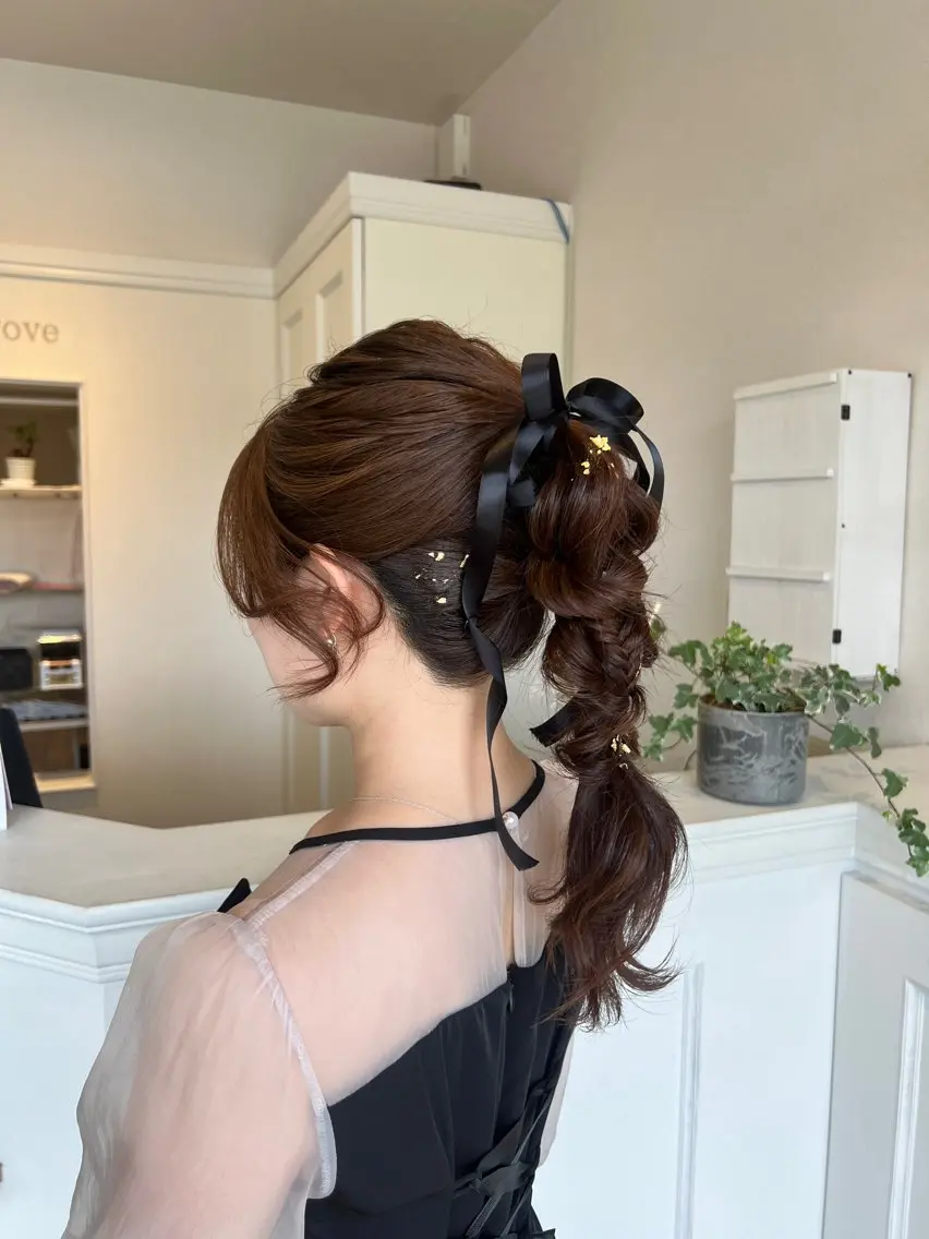 セミロング ヘアアレンジ 🌷Amano🌷 trove富沢の眉毛・アイブロウイメージ