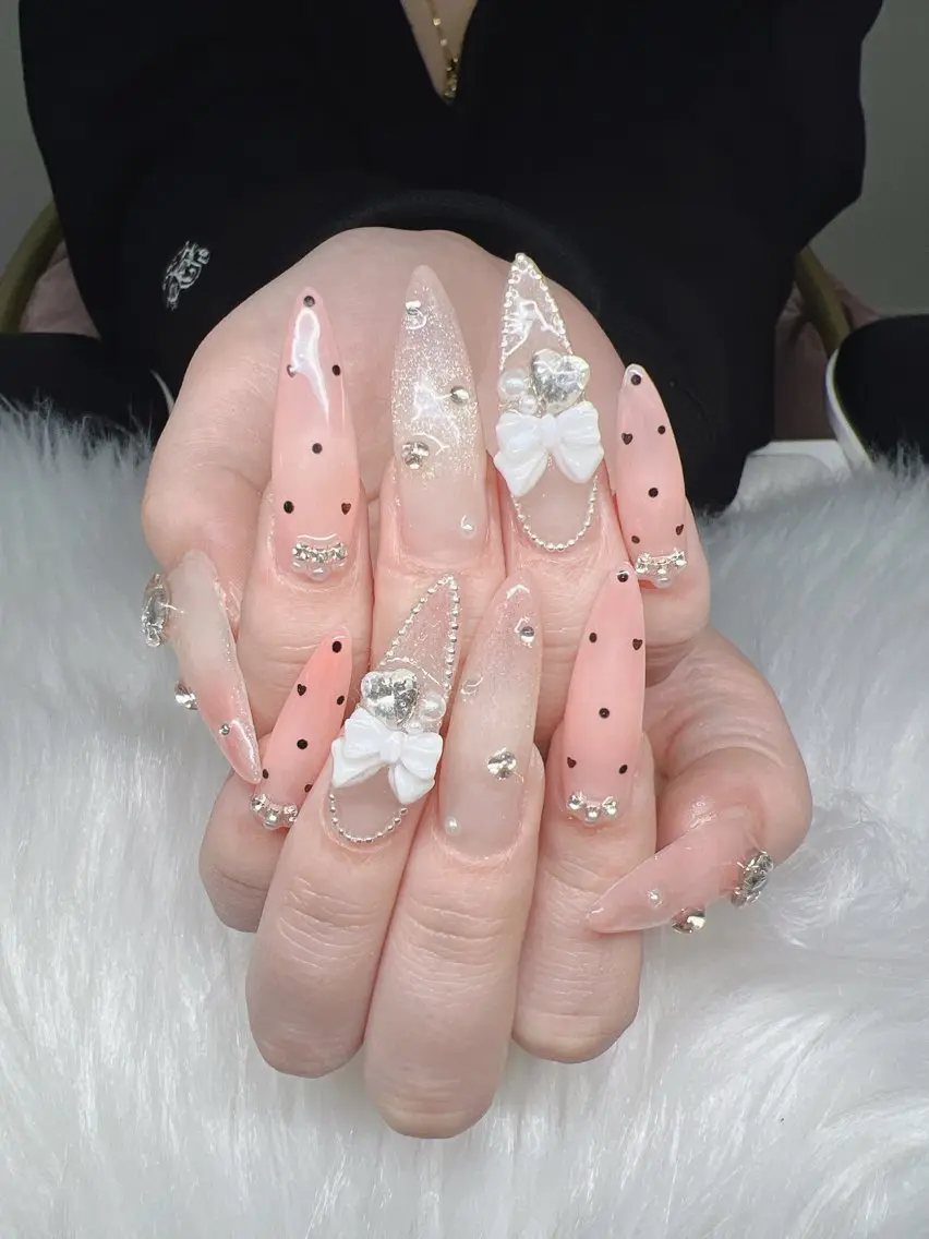 ネイル ハンドネイル Lee Nails チップ長さだし専門店のネイルデザイン