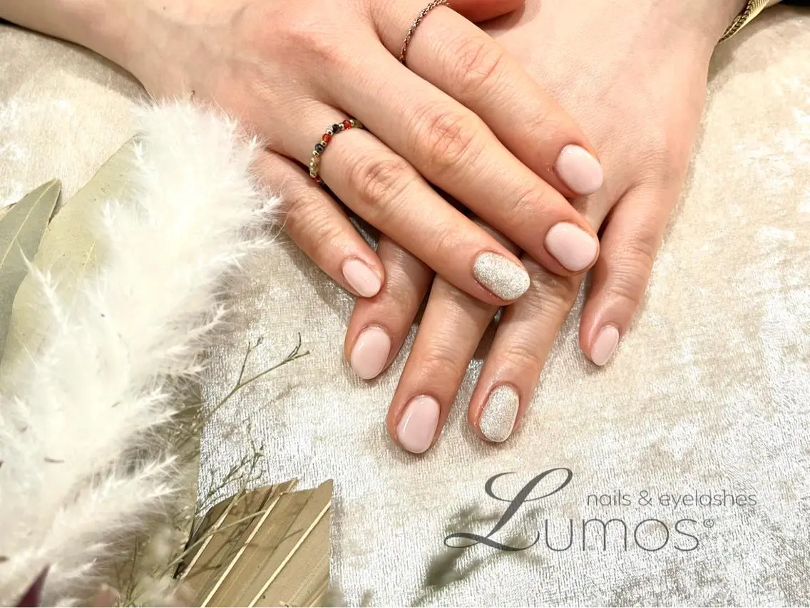 ネイル Lumos Annのネイルデザイン