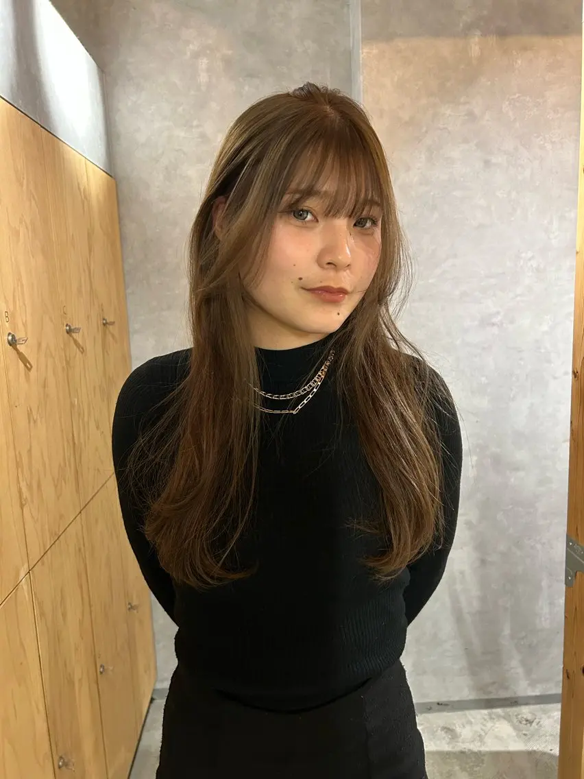 ロング ヘアカラー トリートメント 小平 寧々のヘアスタイル