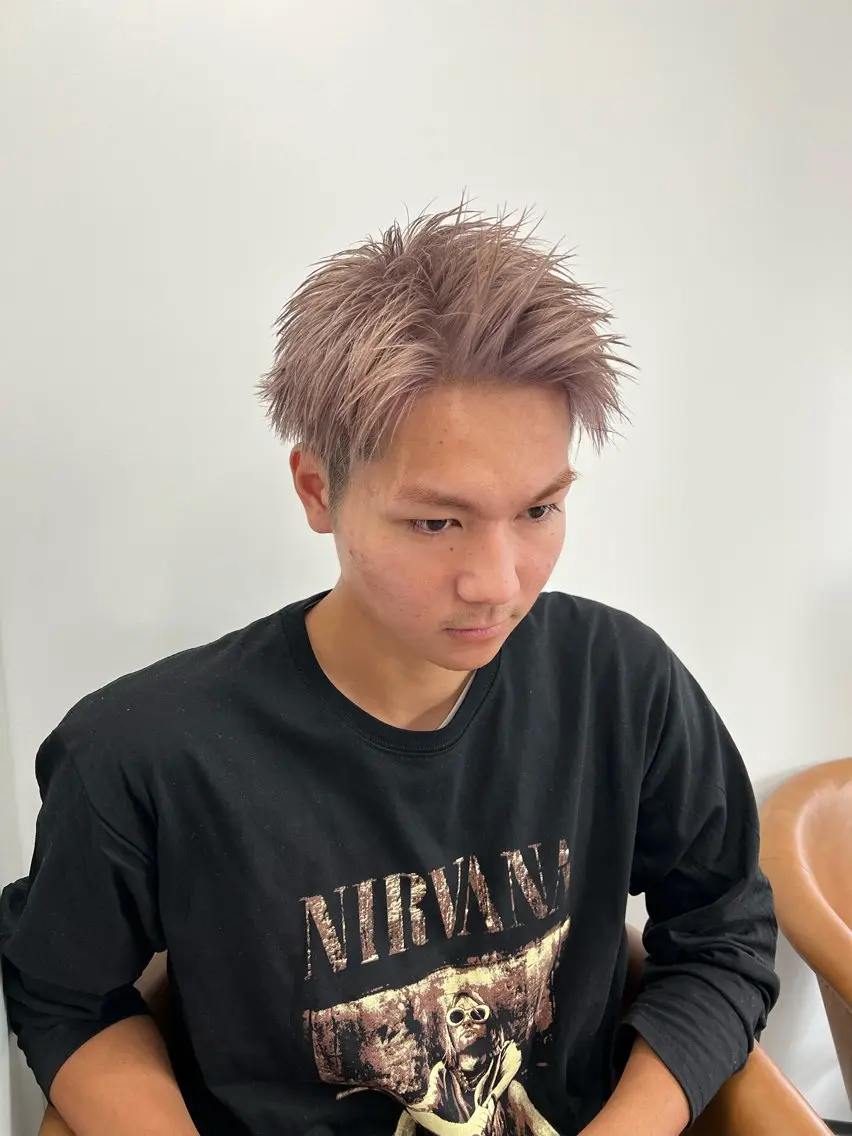 メンズ メンズブリーチ 前 侃太のヘアスタイル