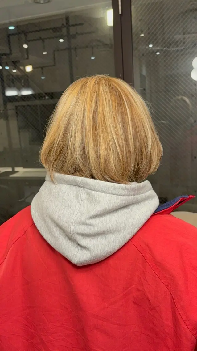 ミディアム カラー ヘアカラー Konomura Neneのヘアスタイル