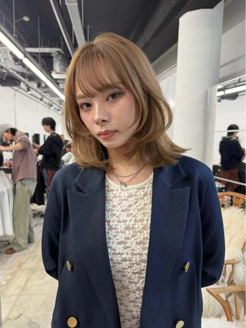 似合わせカット+ダブルカラー(ブリーチ1回)+MILBONトリートメント ¥18300の写真