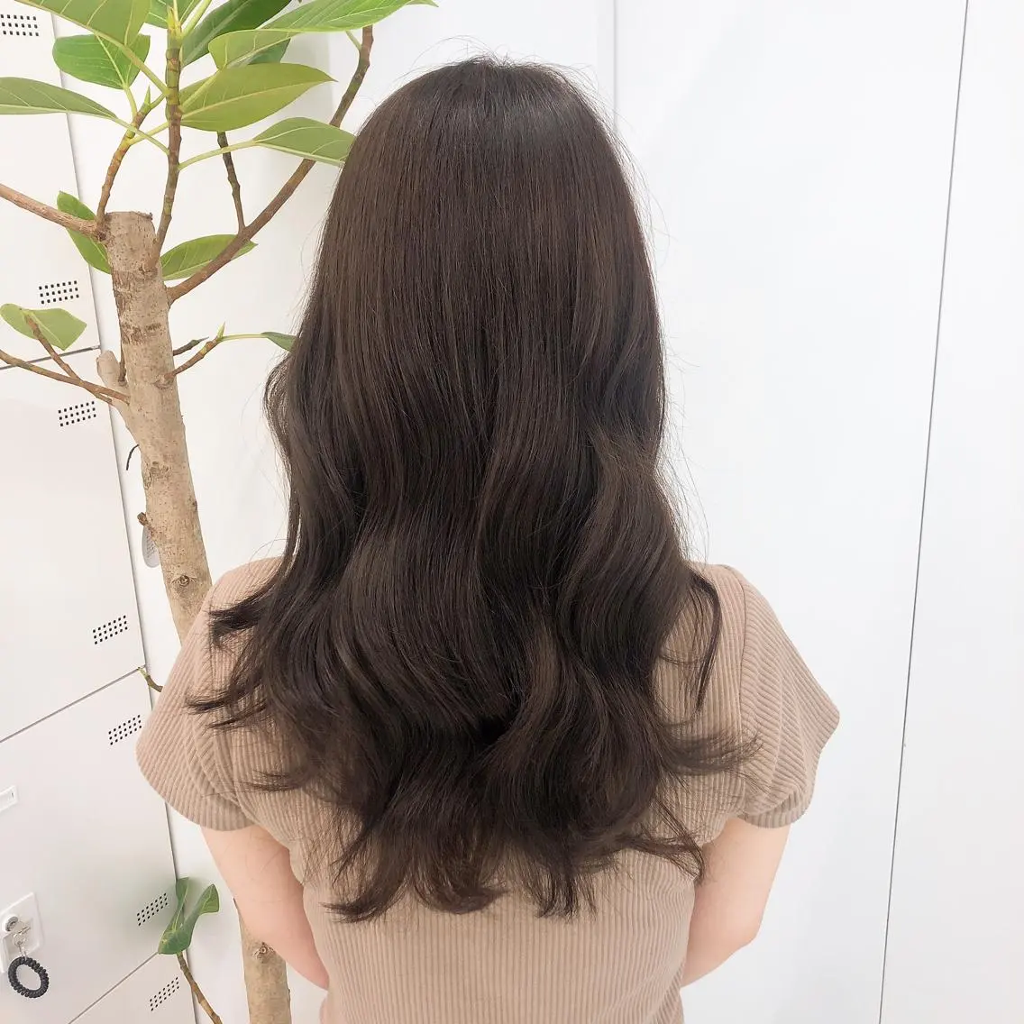 カラー トレンドカラー MAHOのヘアスタイル