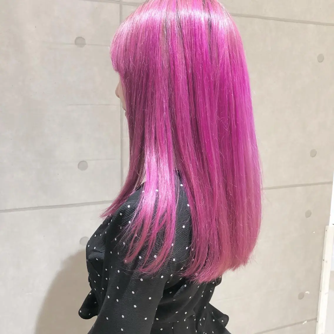 ロング カラー パーマ ヘアアレンジ ピンクカラー ヘアカラー ハイトーン特化🤍 浦住のヘアスタイル