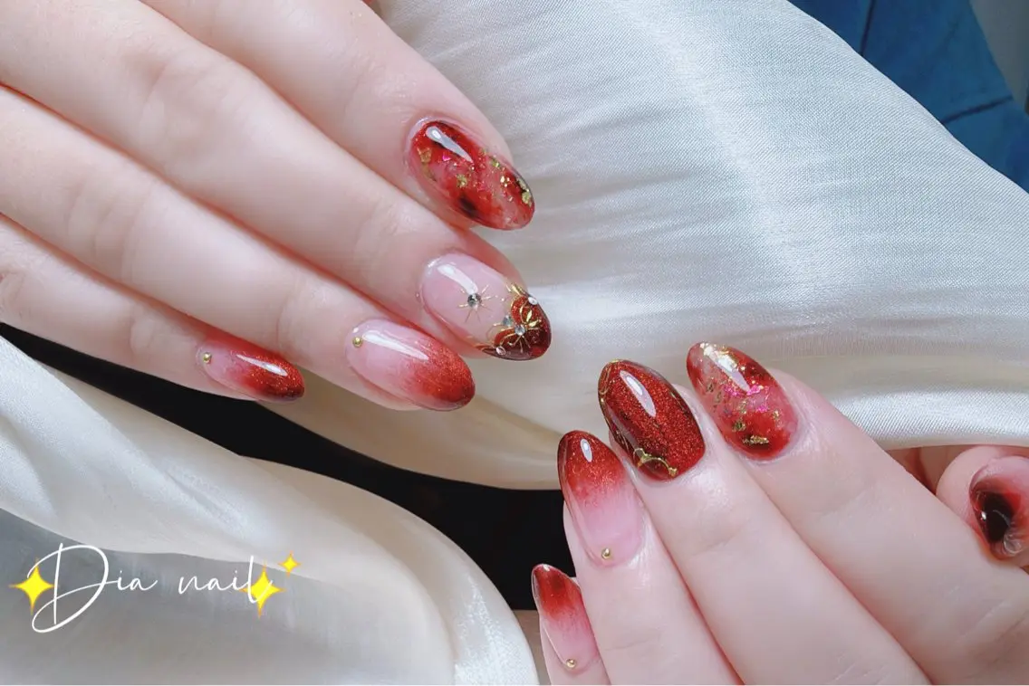 ネイル チークネイル ジェルネイル グラデーション マグネットネイル ニュアンスネイル Di'a nail ネイルサロンのネイルデザイン