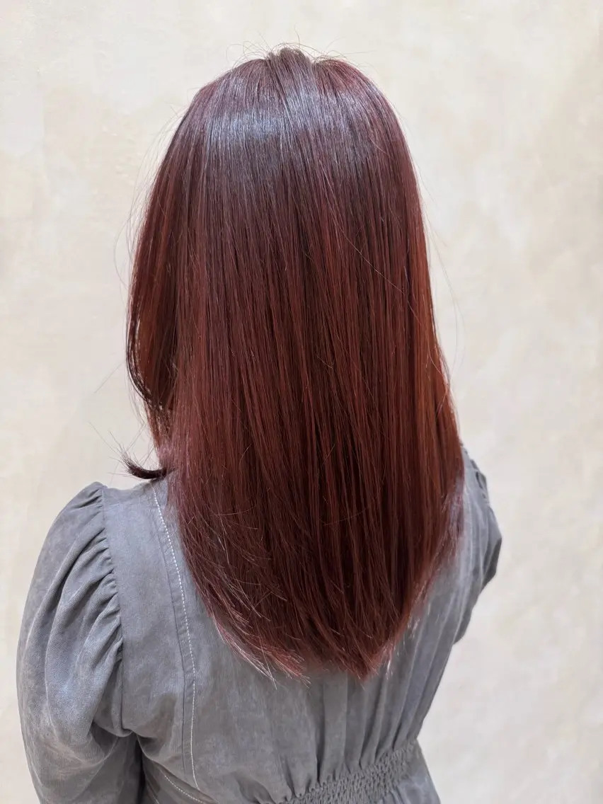 セミロング カット ヘアカラー 酸性ストレート 青木優磨のヘアスタイル
