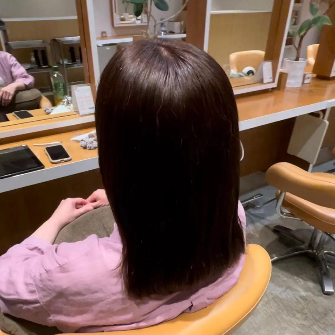 セミロング 山口 芽依のヘアスタイル