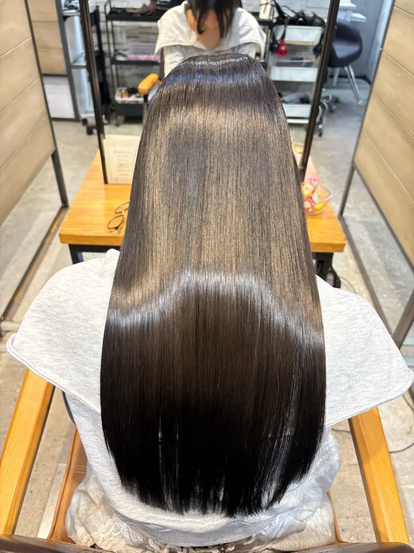 ロング ✨髪質改善特化✨ 店長 安岡朋哉のヘアスタイル