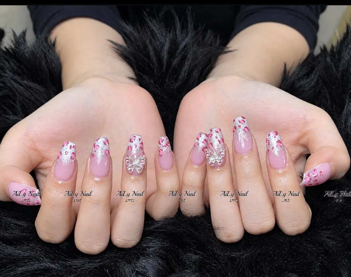 ネイル アートネイル ジェルネイル マグネットネイル ニュアンスネイル シンプルネイル ハンドネイル AiLy Nail 上野店のネイルデザイン