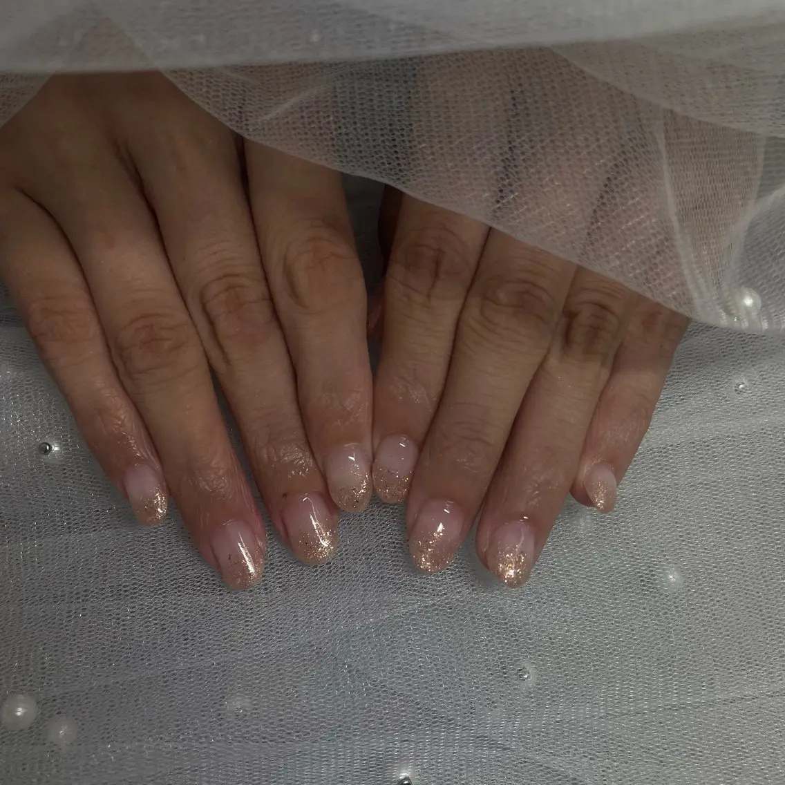 ネイル ゴールド グラデーション ラメ(グリッター) ラメグラデーション ピンク ハンドネイル Chul Nail 愛莉のネイルデザイン