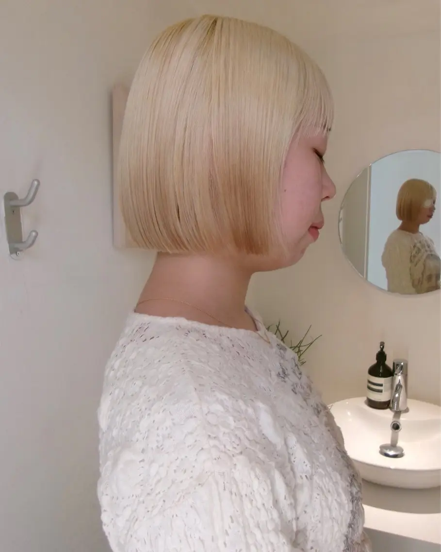 カラー ヘアカラー かがやしづ ⭐️ベージュのヘアスタイル