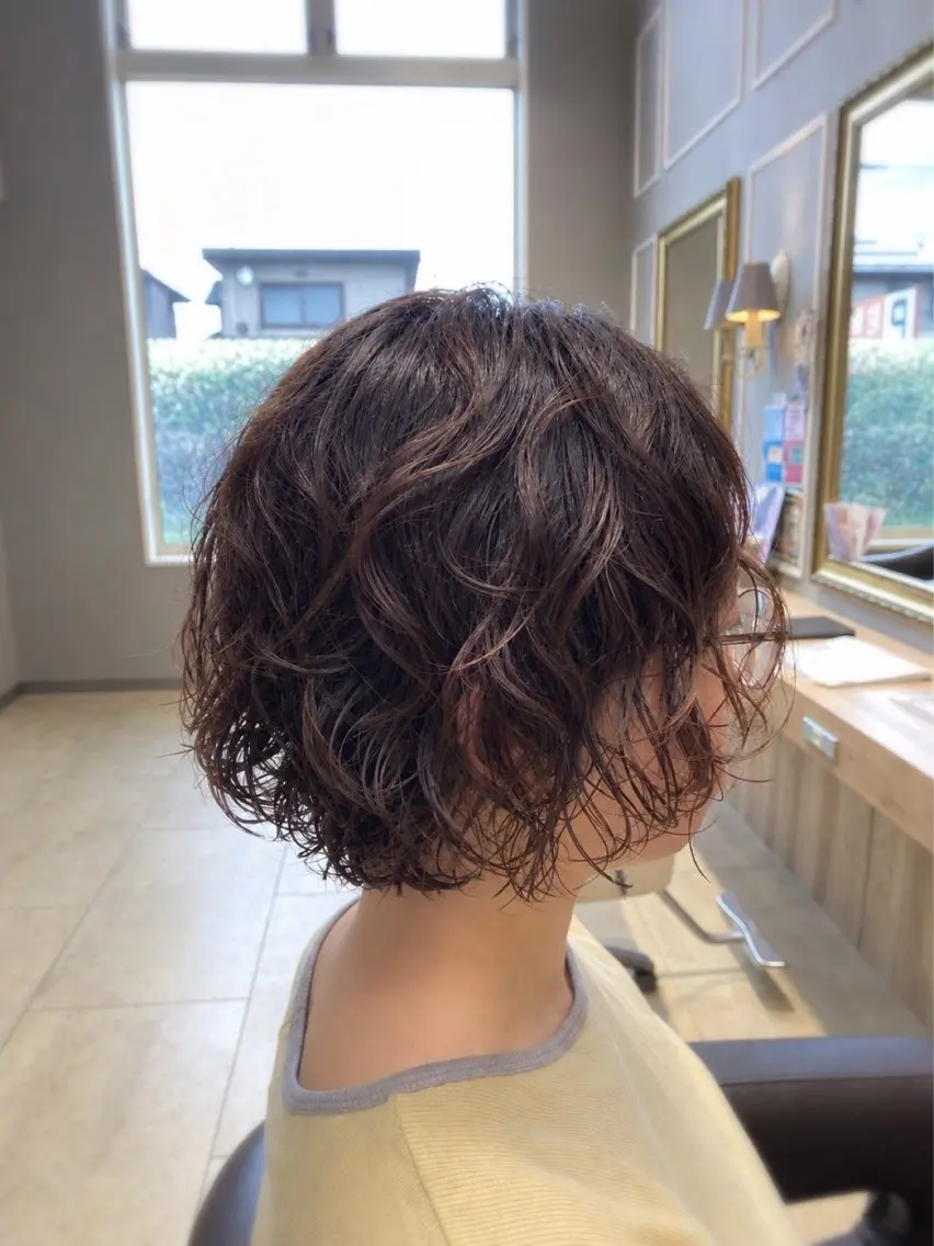 カット＋ショート・ボブパーマ👩‍🦱の写真