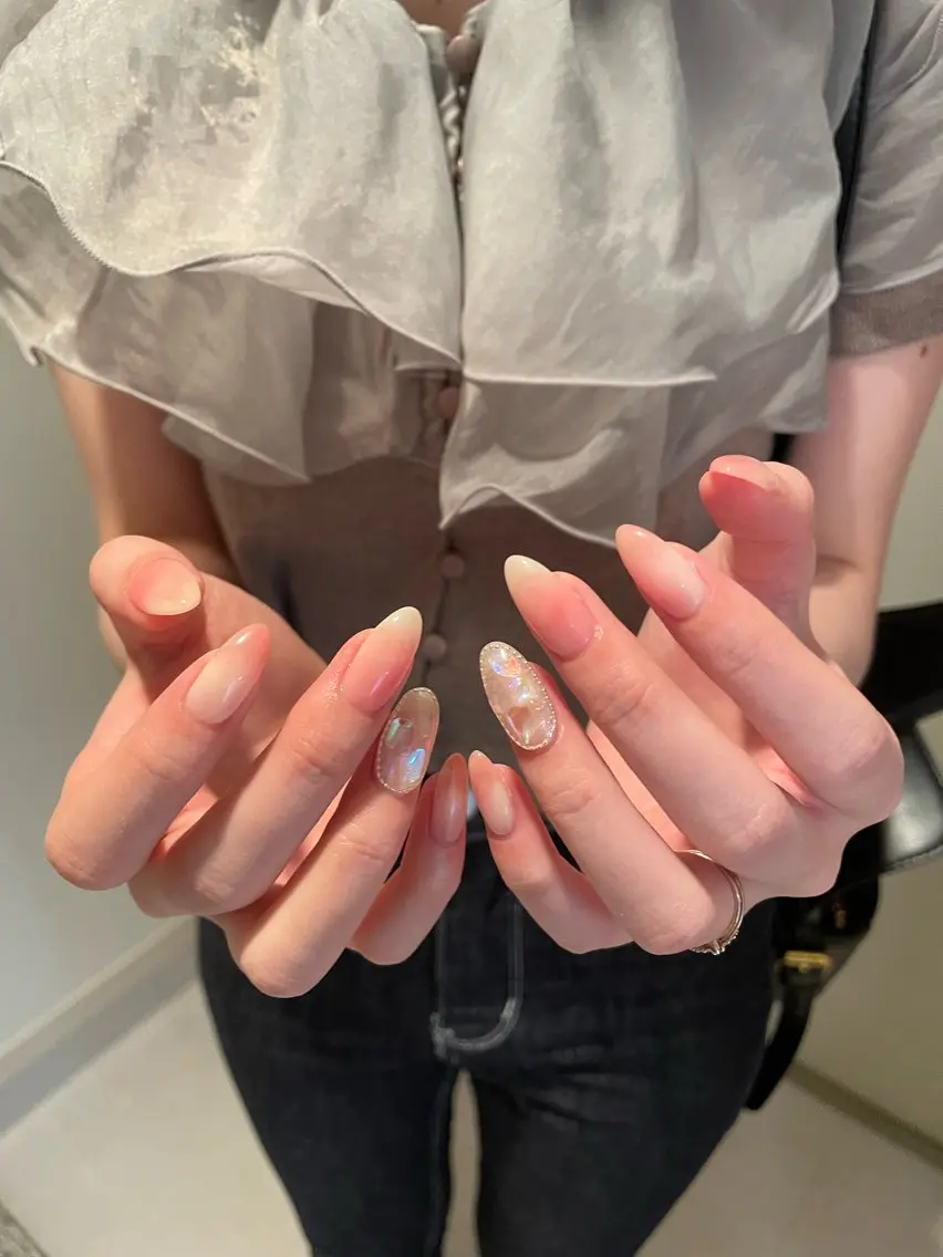 ネイル Ami 🦥のネイルデザイン