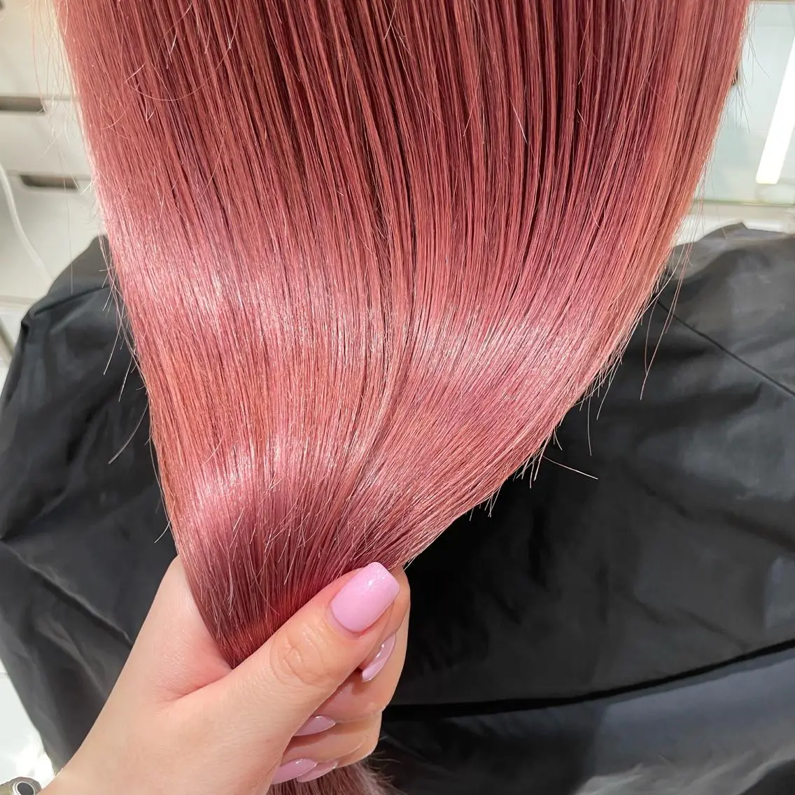 カラー ブリーチ ヘアカラー D'na ディーナのヘアスタイル