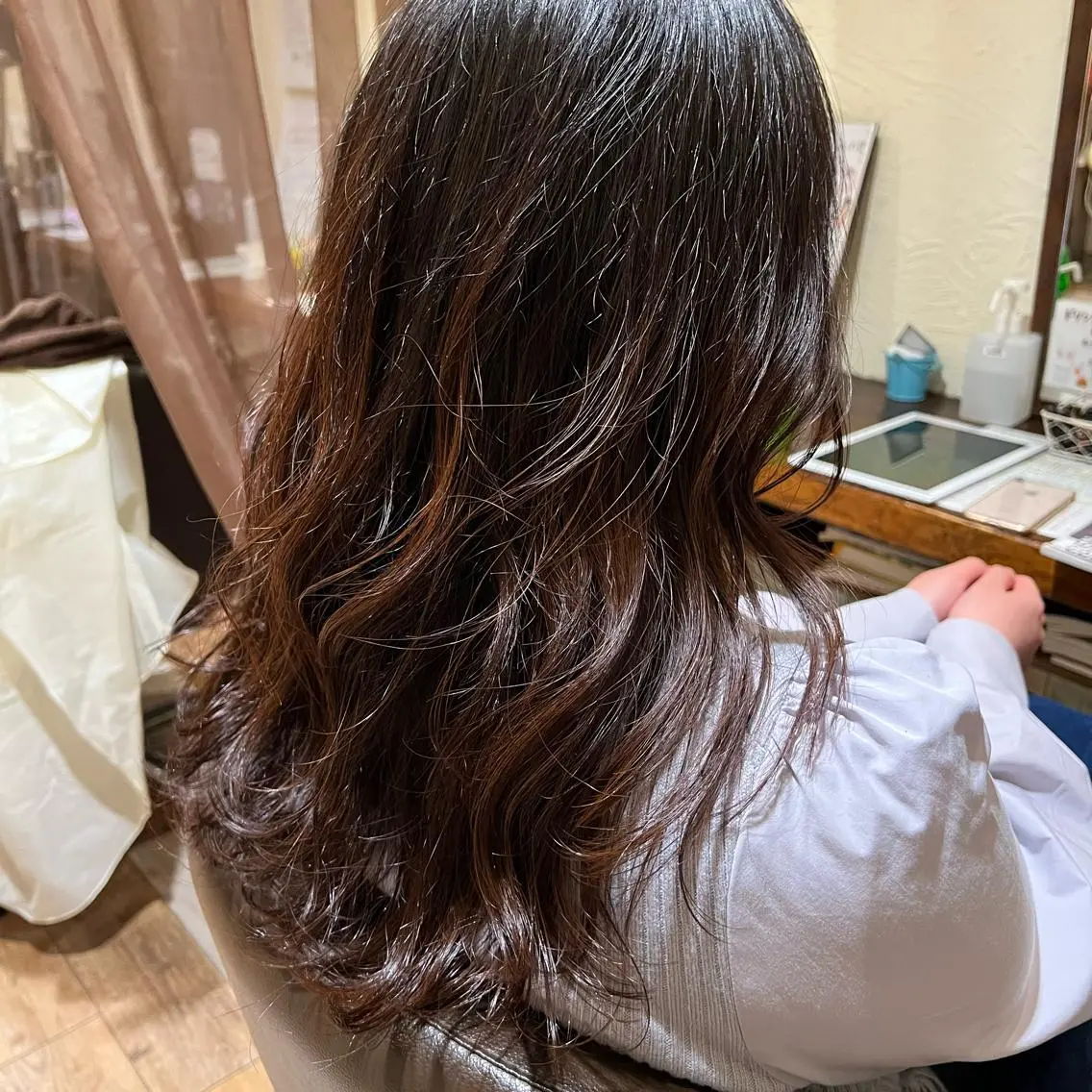 ロング ロングレイヤー レイヤーカット ロング chakura めいのヘアスタイル