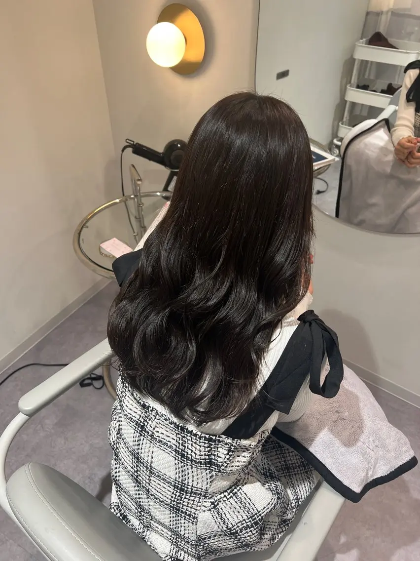 ロング ヘアカラー トリートメント 美髪✨艶髪✨髪質改善 カラー特化🌙鈴屋和のヘアスタイル