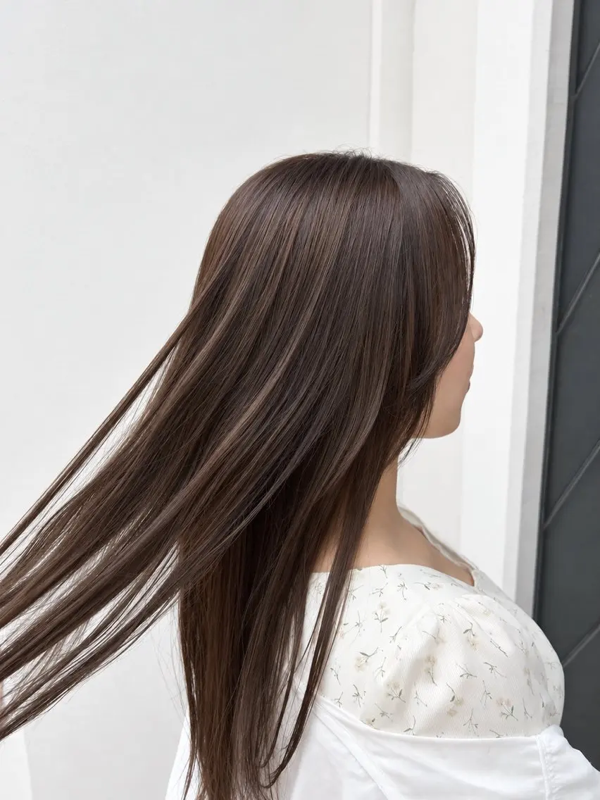ロング カラー ブラウンカラー 透明感カラー ヘアカラー 古賀 袈愁のヘアスタイル