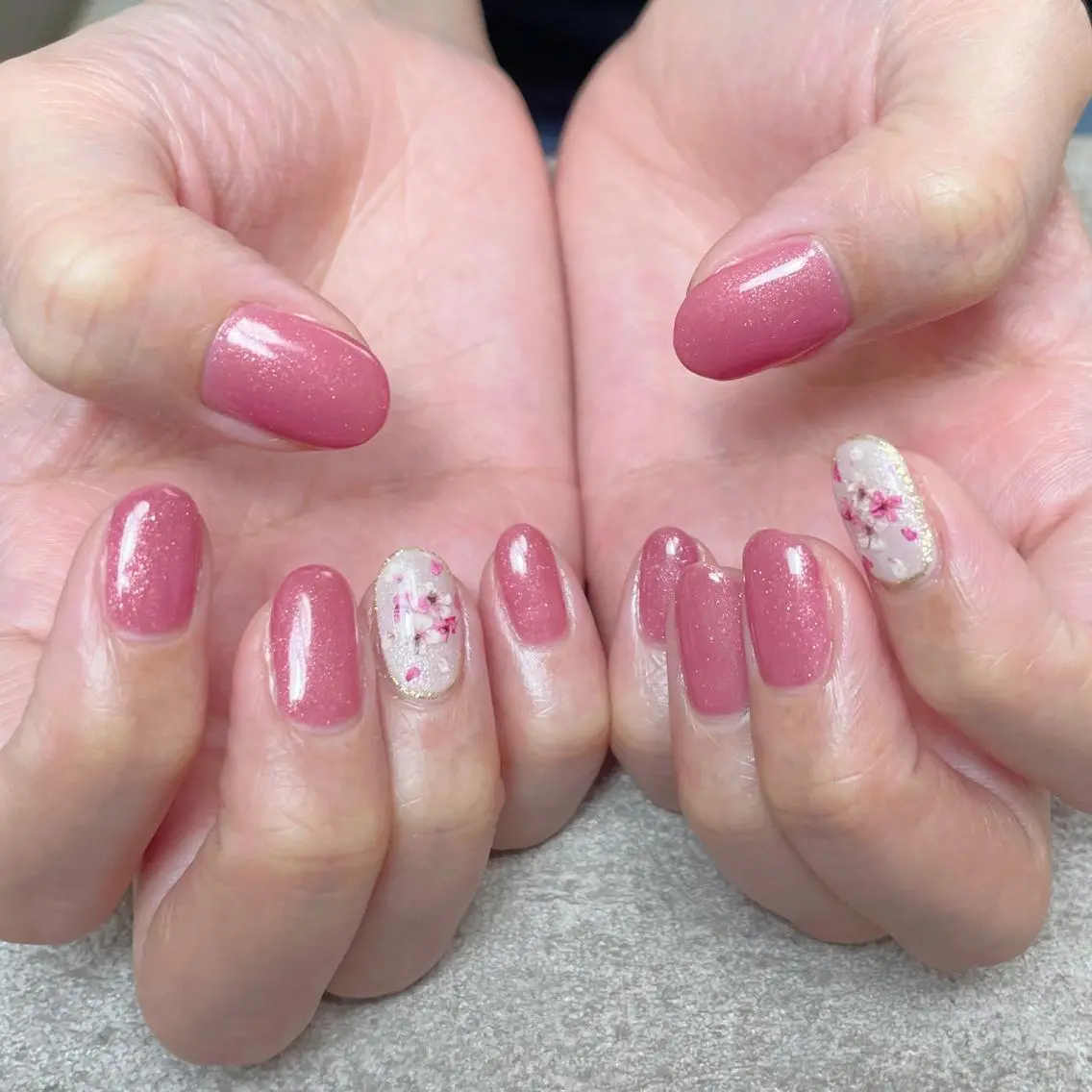ネイル ハンドネイル nailroom DIASOMNIAのネイルデザイン