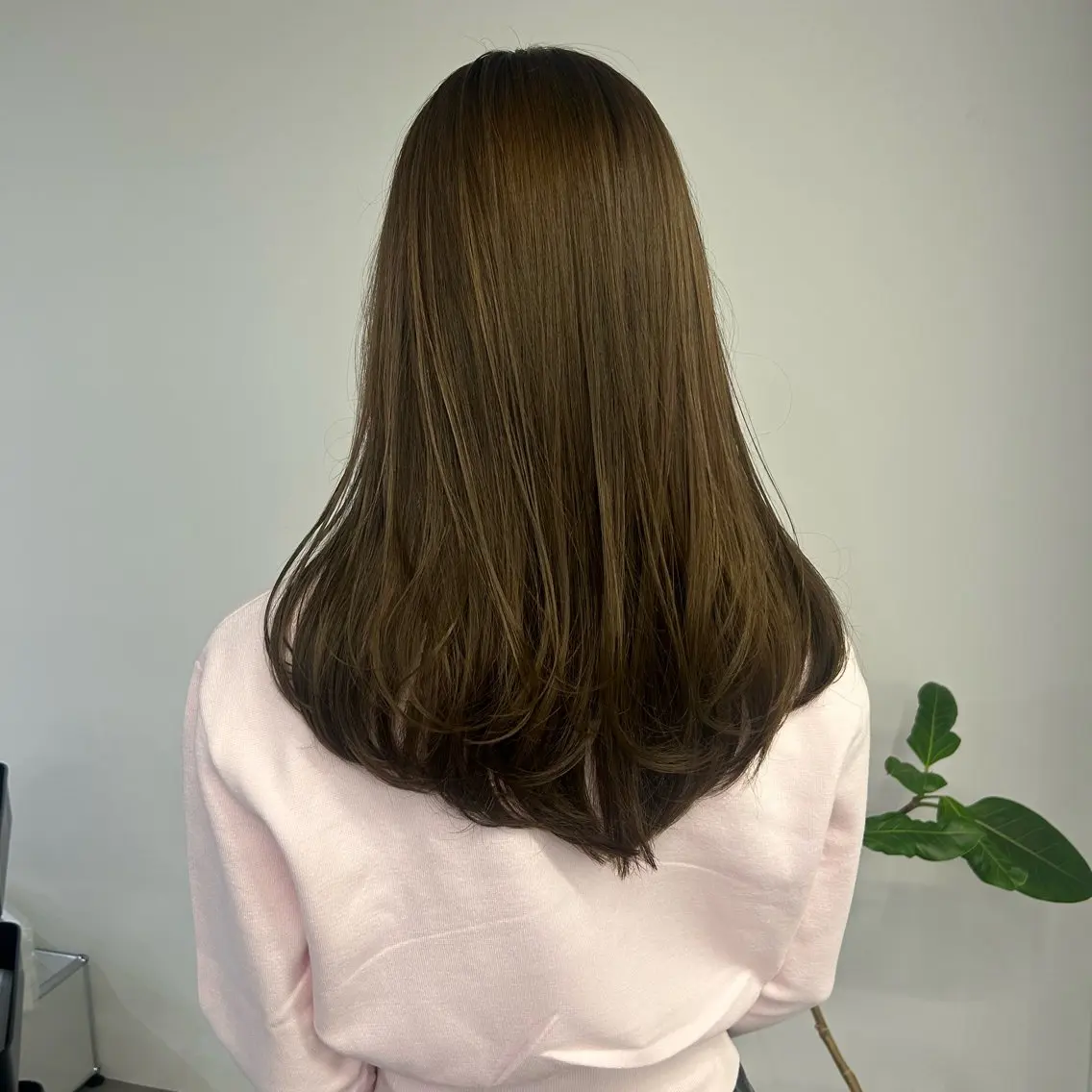 ロング レイヤーカット カット ヘアカラー トリートメント 髪質改善/艶カラー /透明感/石田桃子のヘアスタイル