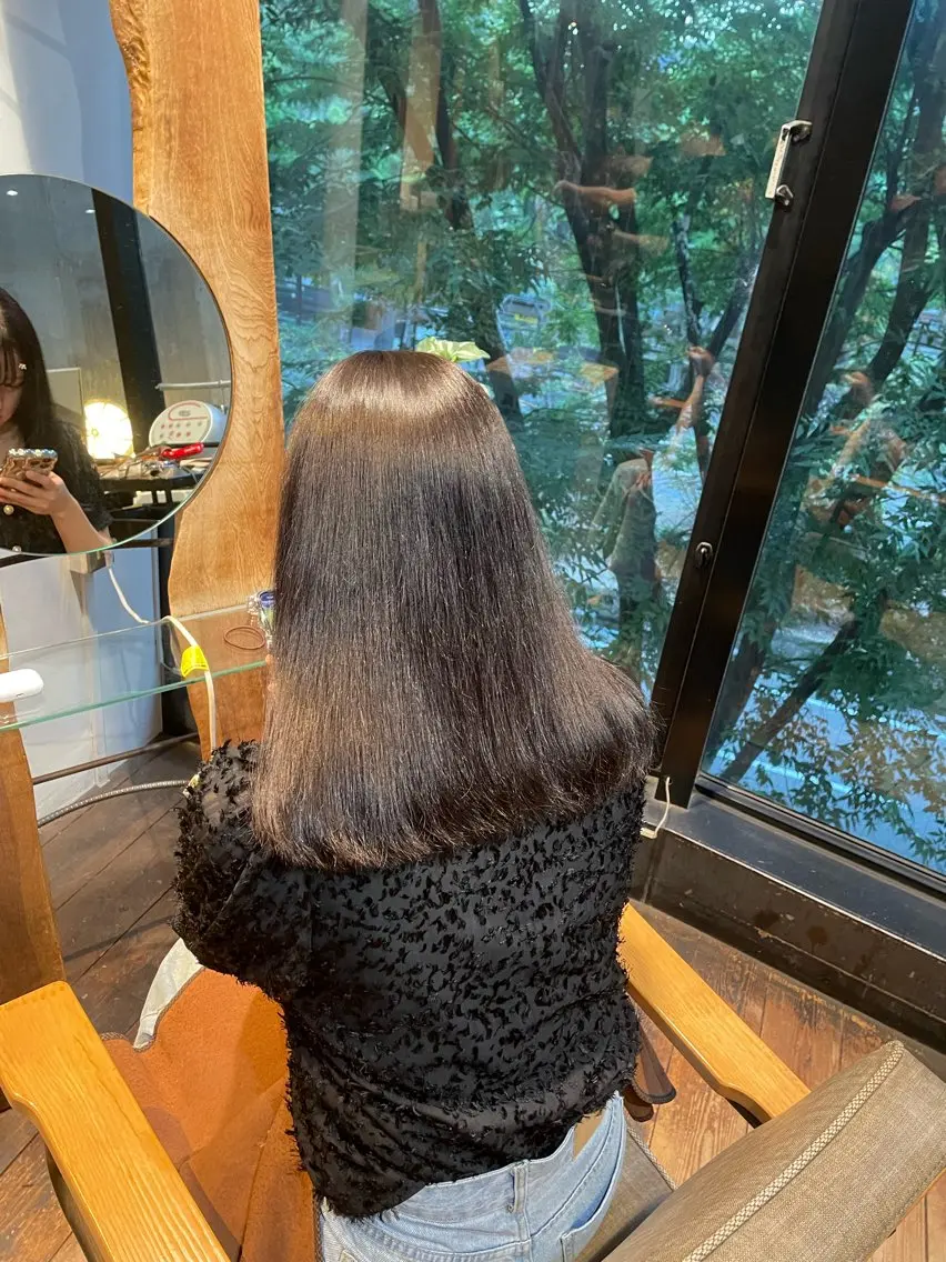 カラー 脇 麻紘のヘアスタイル