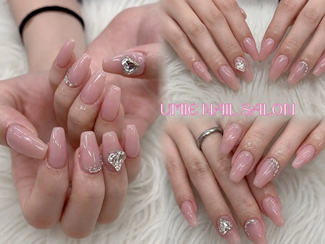 ネイル フットネイル フレンチネイル ジェルネイル ガラスフレンチ マグネットネイル UMIE NAIL SALONのネイルデザイン