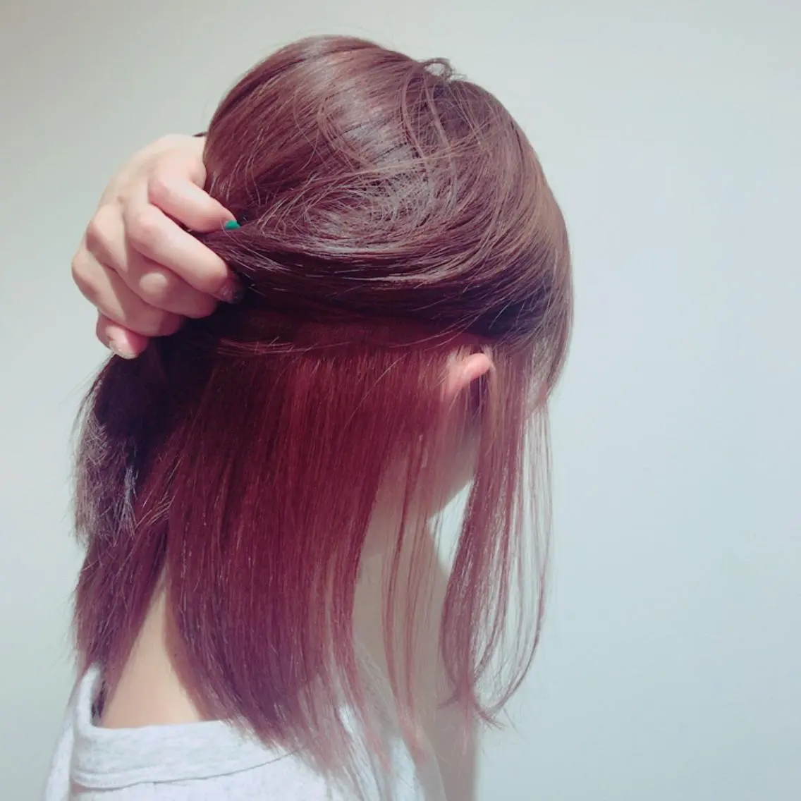 ミディアム 大場 優のヘアスタイル